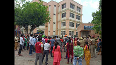 Chandigarh: Parents protest after Sector 45 school demands tuition fee