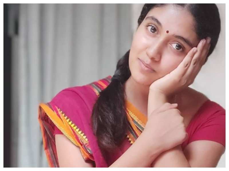 Rinku Rajguru S Latest No Make Up Picture Is Sure To Drive Away Your