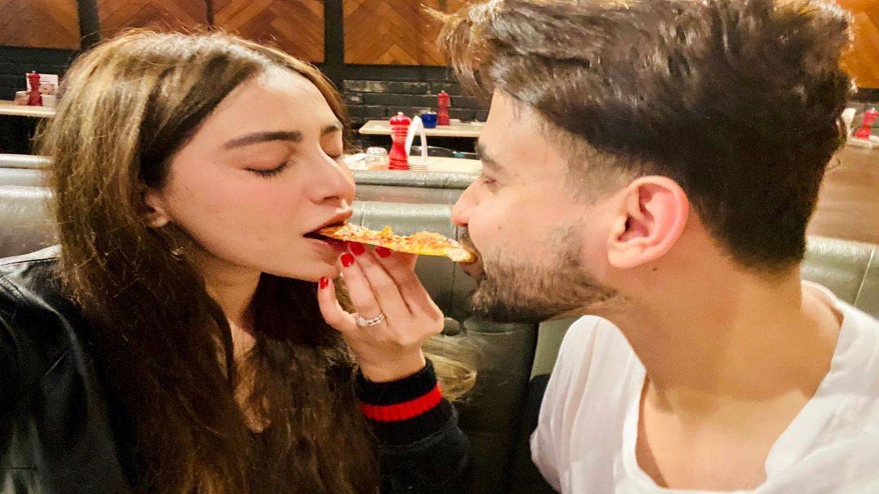 Angela Krislinzki bakes, shares it online with boyfriend | Hindi Movie News  - Times of India