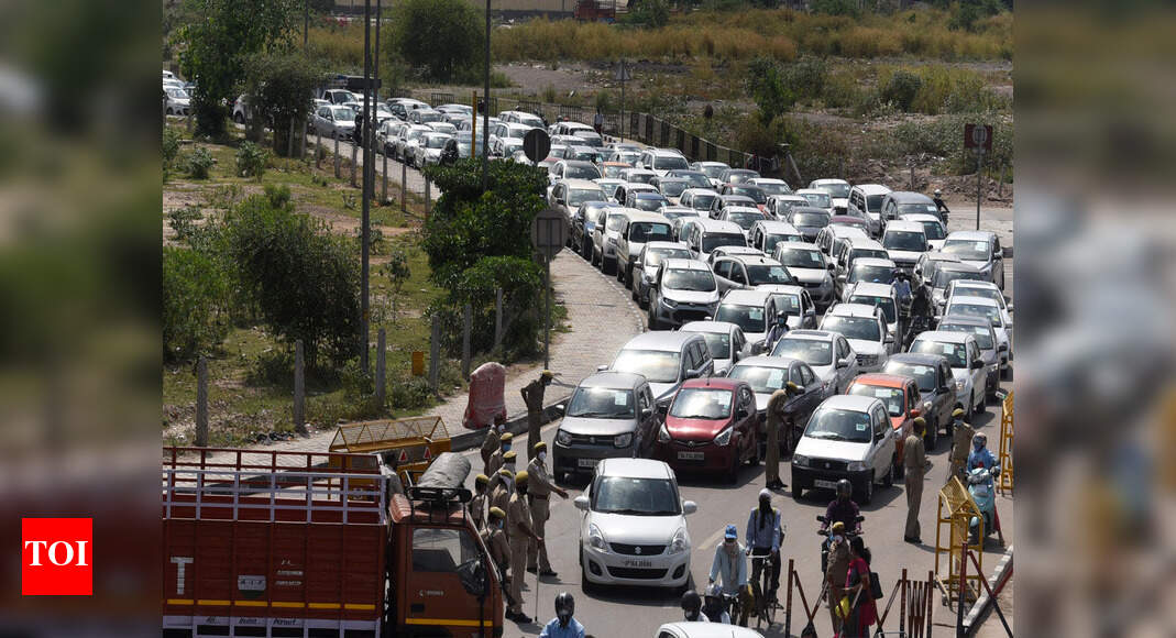 Ghaziabad Border News: Ghaziabad seals its borders with Delhi yet again ...