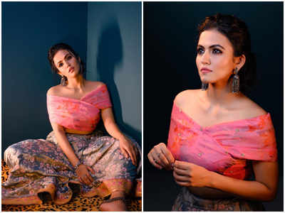 Aparna Das’ stylish lehenga is the best pick for a modern bride
