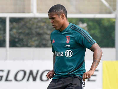 Considered retiring due to injury issues: Douglas Costa