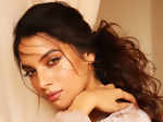 Alluring photoshoots of South beauty Tanya Hope