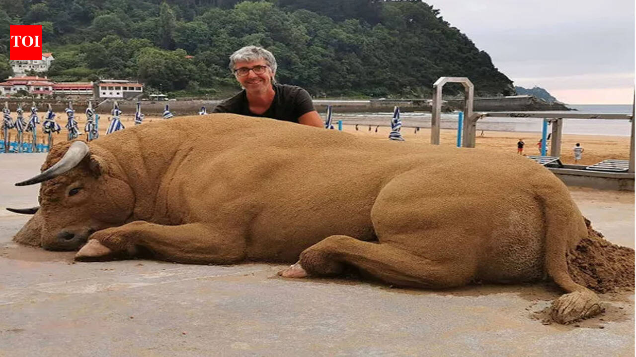 Art or real! This sand artist makes amazingly realistic sculptures of ...