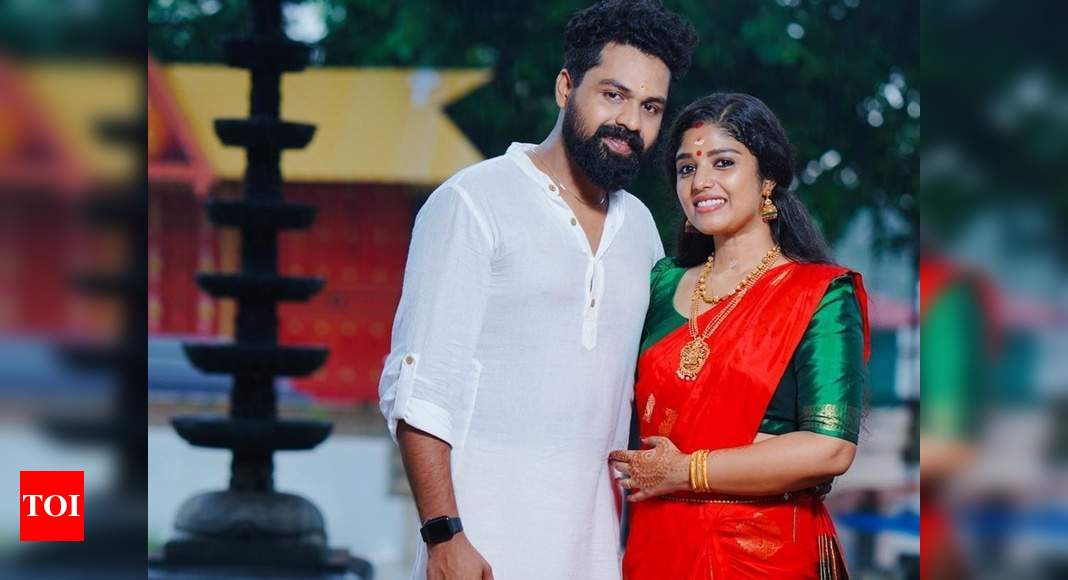 Chembarathi actress Amala Gireesan gets married to Prabhu - Times of India