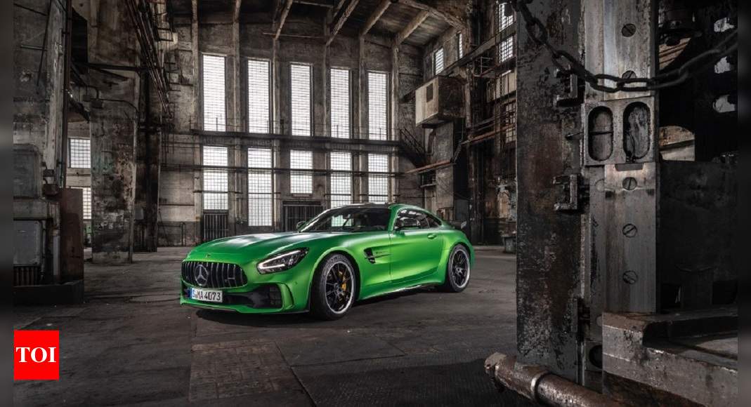 Mercedes Benz Amg Gt R Mercedes Benz India Launches Amg Gt R At Rs 2 48 Crore Times Of India