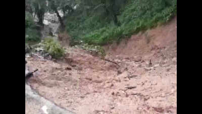Landslides block NH 37 between Nunga and Rengpang in Manipur