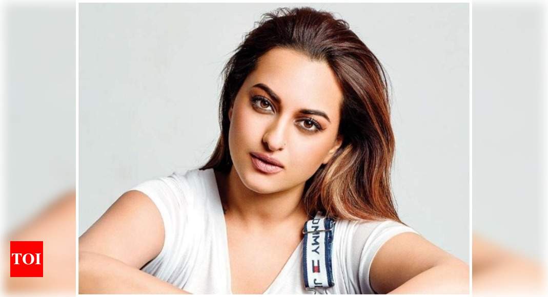 When Sonakshi Sinha Charged Her Classmates For Designs Hindi Movie News Times Of India