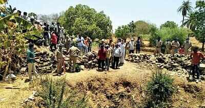 The well in Afwa village of Fatehpura taluka was around 50 foot deep with no boundary wall