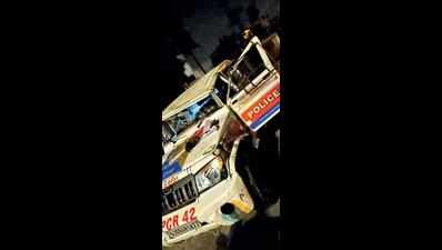 Surat: Four cops injured as PCR van overturns while chasing car