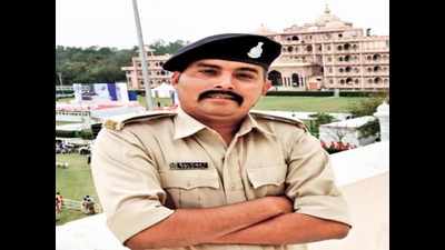 Ahmedabad: Policeman killed in road accident