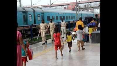 Bihar: 1.9 lakh migrants and stranded persons arrive on 73 Shramik Special trains