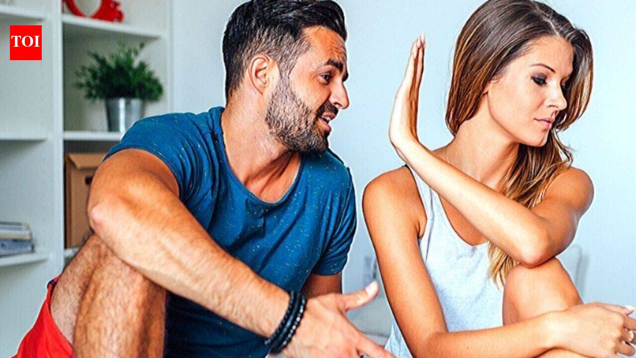 Want to end a relationship? Here's how you can have a break-up on a ...