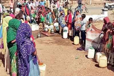 Water Shortage In Jhabua Leads To Pandemonium In Times Of Pandemic 