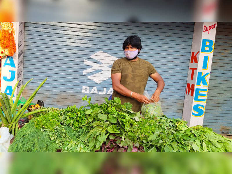 Former Bigg Boss Runner Up Diwakar Turns Vegetable Vendor During Lockdown Times Of India