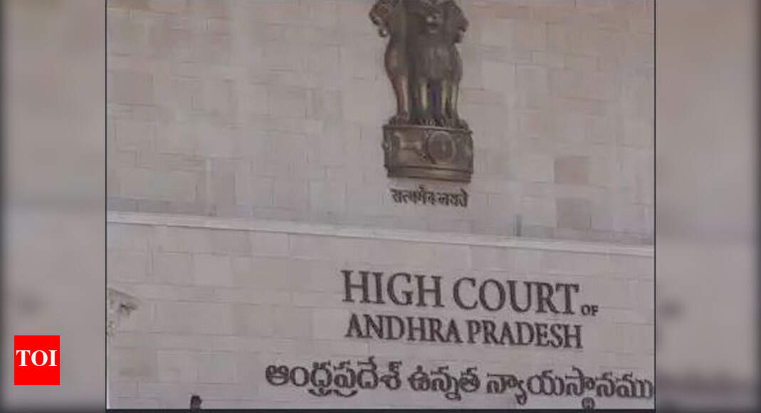 Andhra HC slaps contempt case on 49 netizens