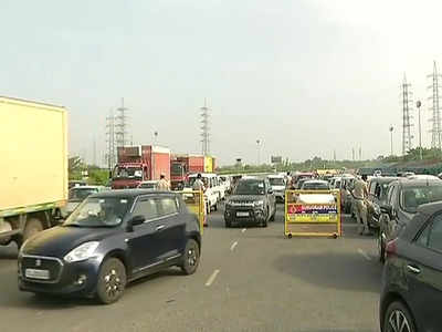 Delhi Gurgaon Border News Today: Heavy Traffic Movement At Delhi ...