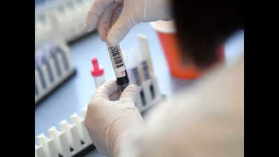 Kanpur: Private lab giving false report stopped from corona testing