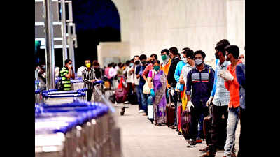 3,400 return to Mumbai under Vande Bharat
