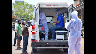 Covid-19 death toll crosses 400 mark in Delhi