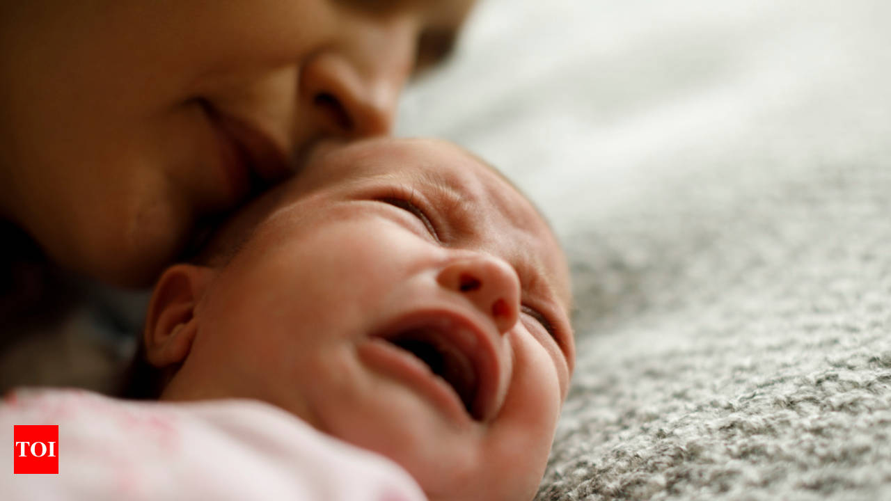 Baby cries unless deals held standing up