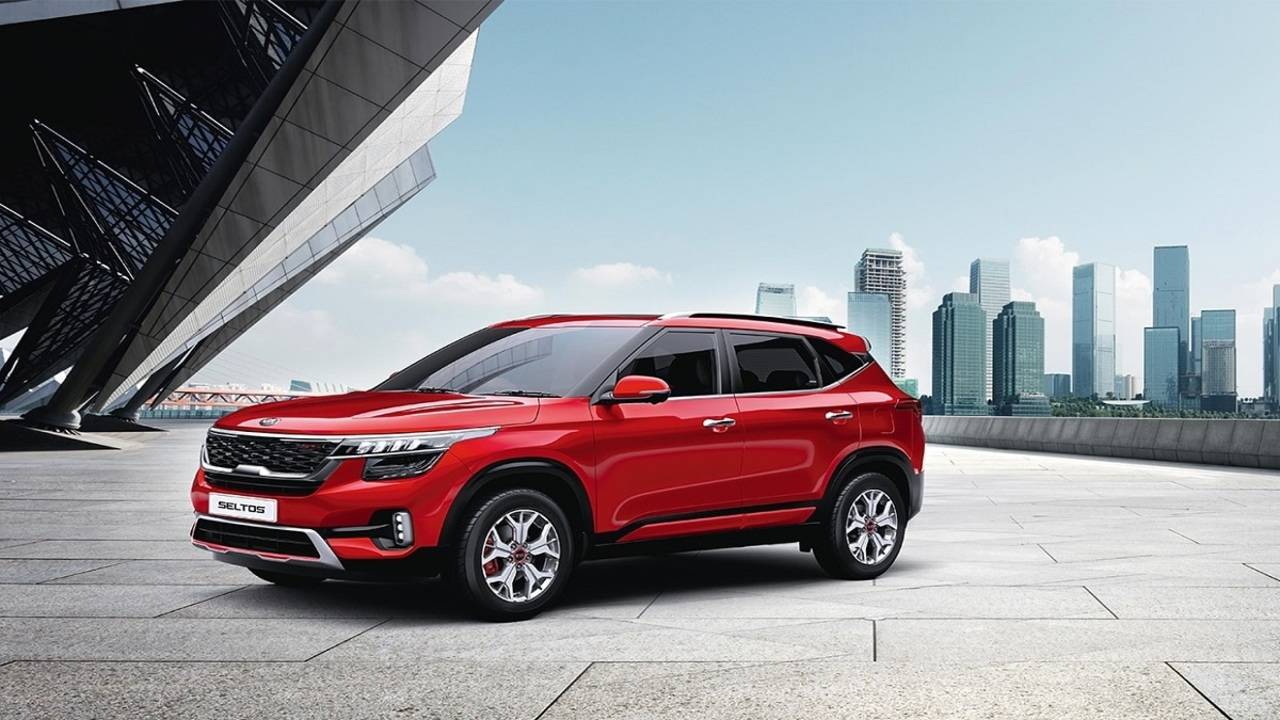 Kia Seltos line-up rejigged; sunroof in lower variants - Times of India