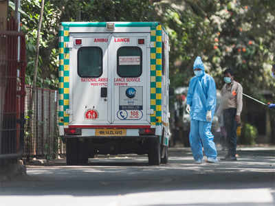 Bodies left on hospital beds as coronavirus overwhelms Mumbai