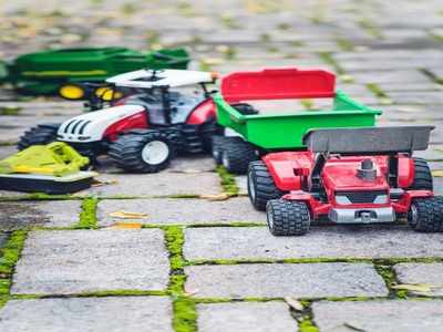 Let your kids play with these remote controlled toys