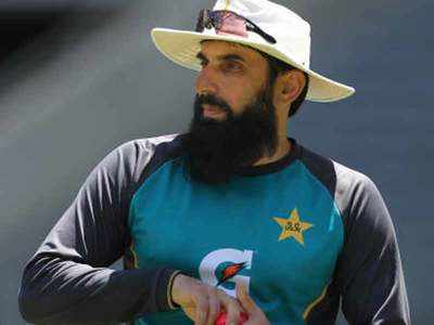 Misbah wants national camp to begin at the earliest but PCB worried about logistical aspect