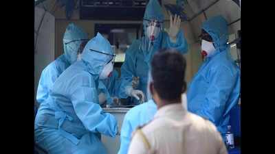 Nagpur: 12 customers of coronavirus positive barber quarantined
