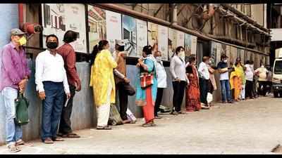Parched throats queue up at Gujarat’s liquor permit shops