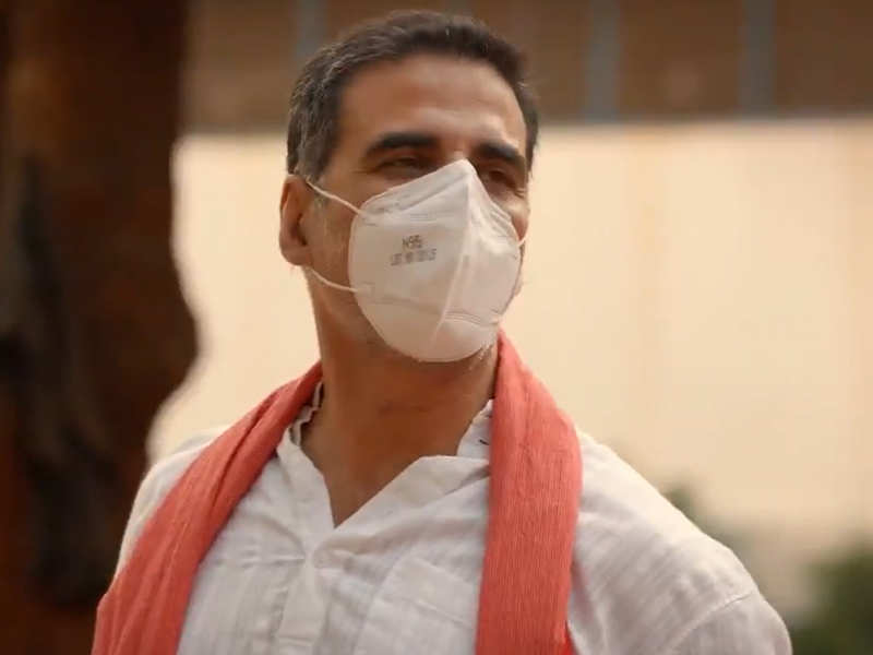 Akshay Kumar spreads awareness about going to work in new video shot during Covid-19 lockdown