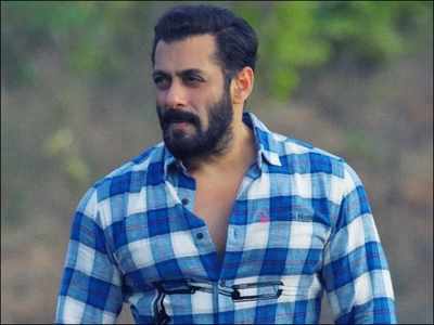 Is Salman Khan writing a love story amid lockdown? Details inside