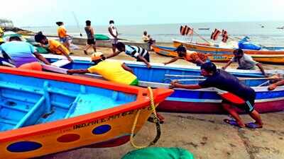 Cyclone Nisarga: BMC issues set of Dos and Don’ts for super storm