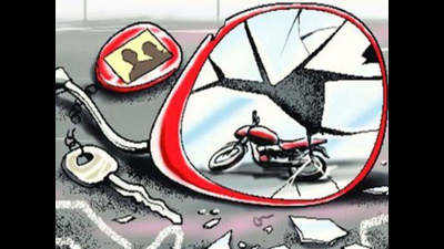 Mumbai: Biker killed after tanker ran over his legs in Andheri