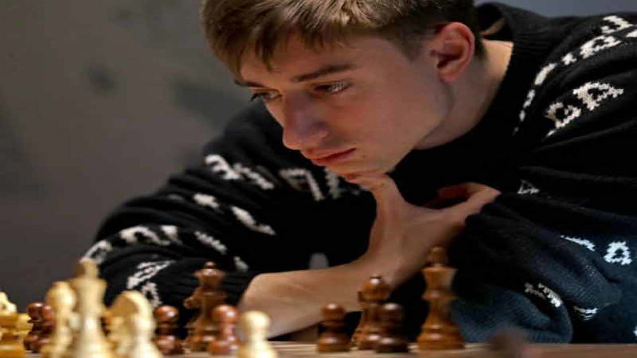 Russia's Dubov upsets Nakamura to win chess Rapid Challenge in Armageddon