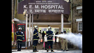 Mumbai: KEM questions interns over quarantine, then backs off