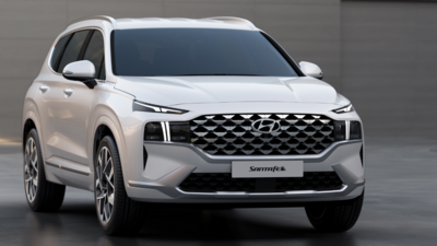 Next-gen Hyundai Santa Fe breaks cover
