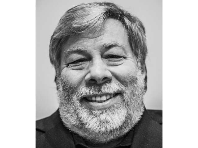 Apple co-founder Steve Wozniak on why tech can't solve the problem of inequality Apple co-founder Steve Wozniak on why tech can't solve the problem of inequality
