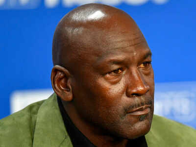 à®®à¯ˆà®•à¯ à®•à¯‡à®²à¯ à®œà¯‹à®°à¯ à®Ÿà®¾à®©à¯ : NBA à®²à¯†à®œà®£à¯ à®Ÿà¯  à®®à¯ˆà®•à¯ à®•à¯‡à®²à¯ à®œà¯‹à®°à¯ à®Ÿà®¾à®©à¯ à®šà®®à¯‚à®• à®¨à¯€à®¤à®¿  à®•à¯ à®´à¯ à®•à¯ à®•à®³à¯ à®•à¯ à®•à¯ $100 à®®à®¿à®²à¯ à®²à®¿à®¯à®©à¯  à®¨à®©à¯ à®•à¯Šà®Ÿà¯ˆ à®…à®³à®¿à ...