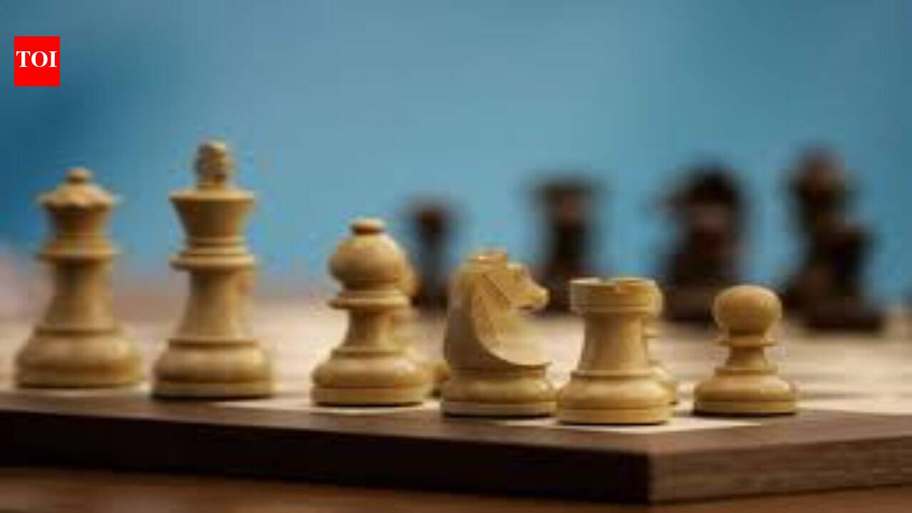 Space vs Earth: Chess gets new battleground