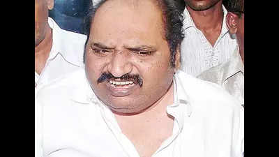 Coronavirus in Chennai: DMK MLA J Anbazhagan is recovering well, Stalin says
