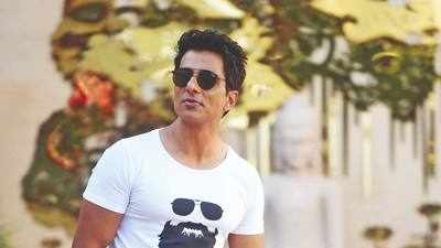 Actor Sonu Sood does a cameo in Jhansi police’s Covid-19 drive