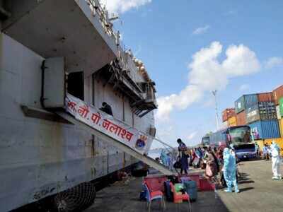 INS Jalashwa brings back nearly 700 stranded Indians from Male