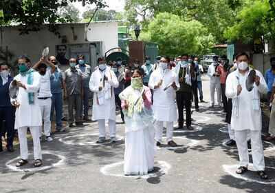 Ahead of Amit Shah's rally, RJD beats utensils in protest