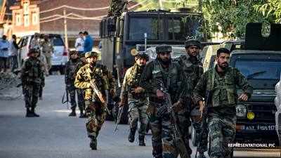 Encounter with security forces in J&K's Shopian, 5 Hizbul terrorists killed