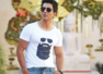 Sonu Sood turns relationship guru!