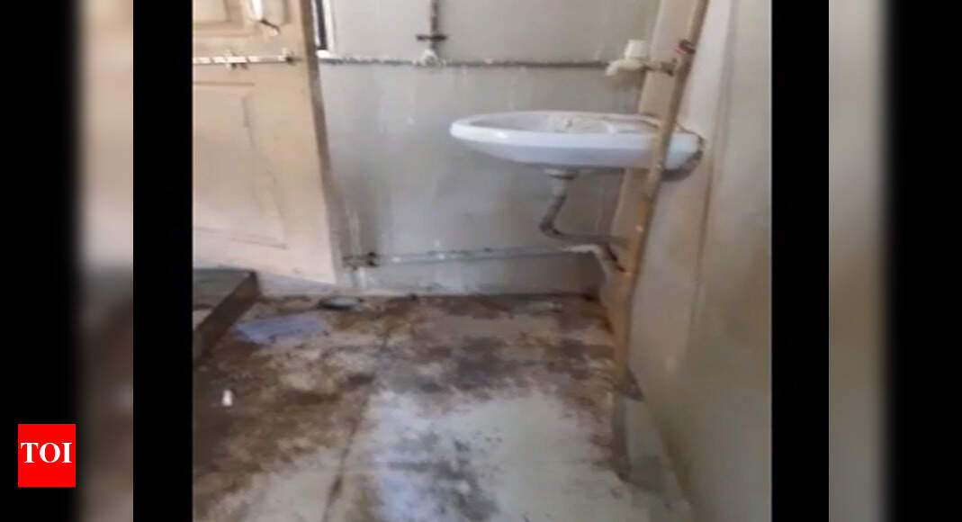 Mumbai News Now, video of dirty toilet at staterun hospital goes