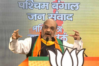 Amit Shah accuses Mamata Banerjee of insulting migrants, running 'industry' of political violence