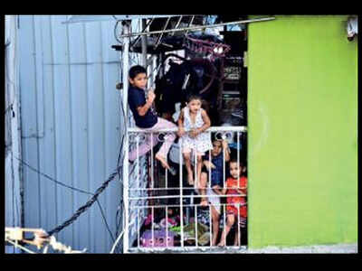 Pune Corona Cases: Slum in Pune's Koregaon Park has 470 asymptomatic